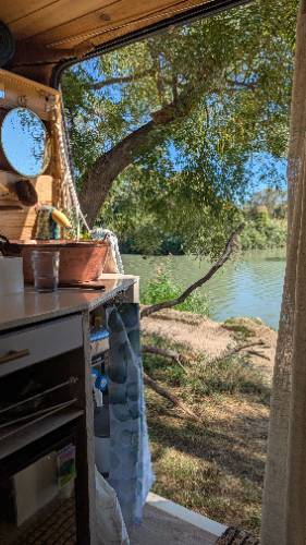 Photo de profil de Chroniqueur-nomade Universel