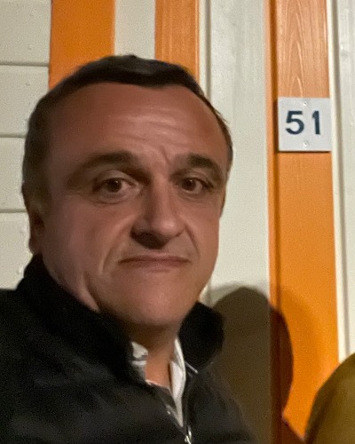 Photo de profil de Alex Léon 